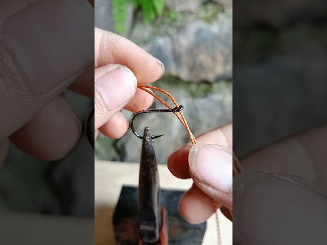 Amazing fishing knot skills! The perfect fishing knot #shorts