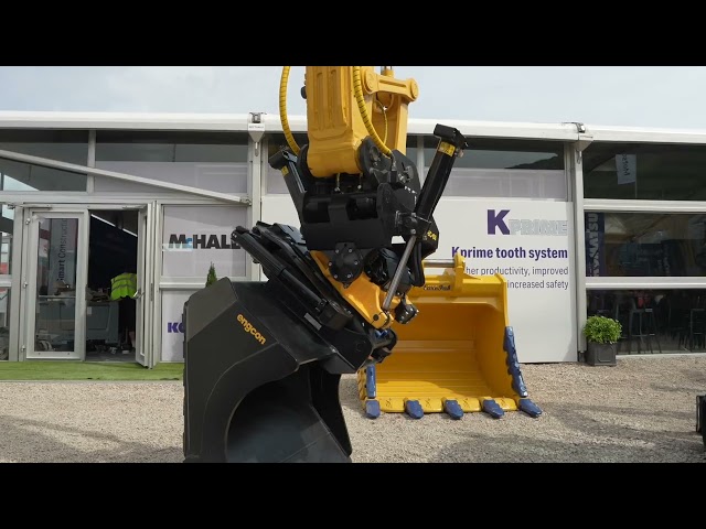 First look at the new Komatsu PC220LCi excavator with Intelligent Machine Control 3.0