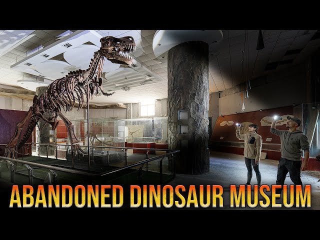 Found a T-REX | Abandoned Dinosaur Museum FULL of Fossils & Skeletons