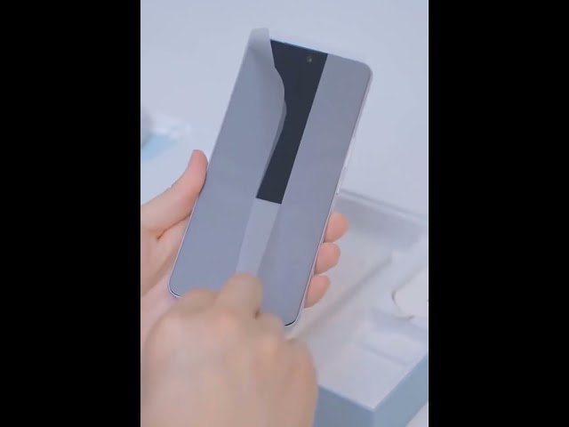 Vivo S18e Unboxing