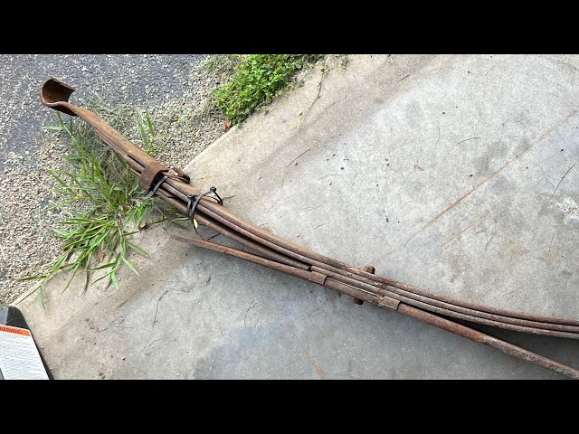 How to replace a leaf spring for any van/truck! 1990 Ford Ranger leaf spring replacement.