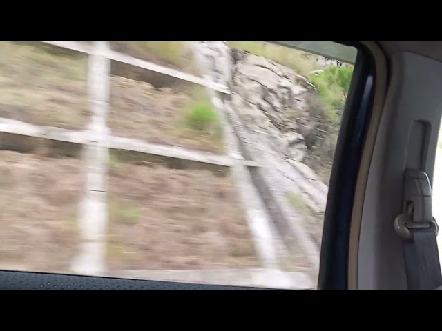 Car Lekar Paharon Ki Taraf