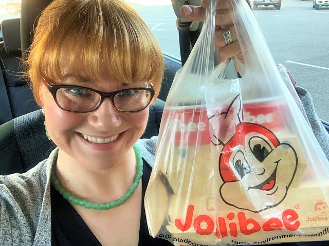Trying Jollibee for the First Time! - Car Eating Show - Mukbang