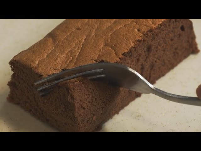 The fluffiest chocolate cake recipe out there