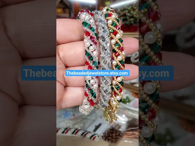 Christmas Bracelets #jewelrymaking #crystals #jewelry #bracelet #handmade #christmas