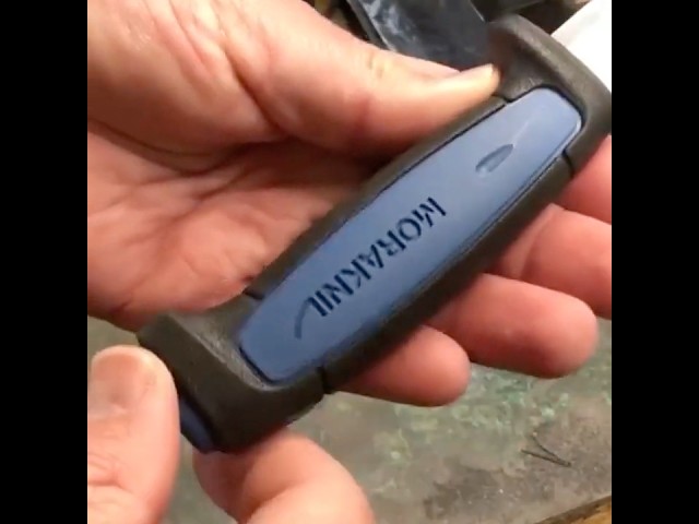 What's Inside a Mora Knife?