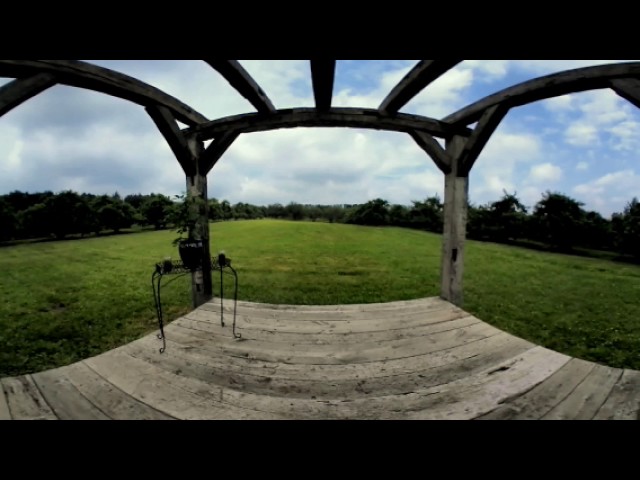 360 VR of Lewis Farm Market Wedding Location
