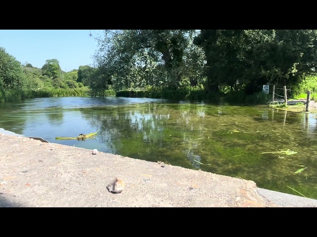 A Minute’s Peace #2 - River Test, Hampshire, UK