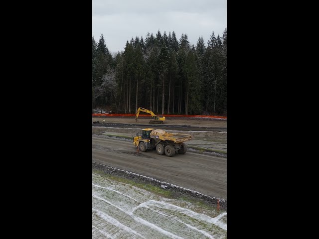 Why Taylor’s Excavators trusts the Komatsu HM460-6