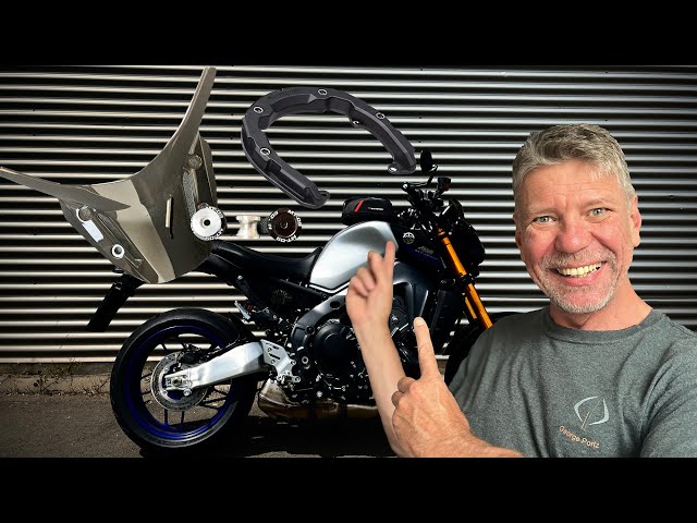 Yamaha MT-09 SP RN69: Installing Tank Ring, Bobbins, and Windshield