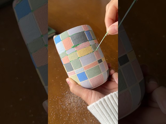 relax and watch some satisfying tape pulls on this coffee tumbler! #oddlysatisfying #asmr #pottery