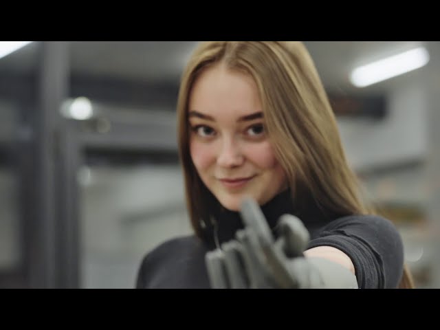 Nika uses Esper Hand. By Esper Bionics