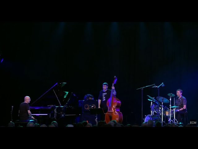 Marcin Wasilewski Trio - Austin (Live) | ECM Records