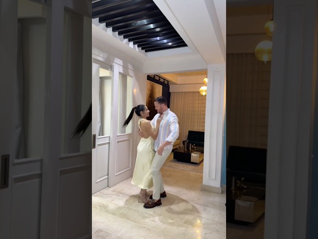 Our dance before heading out 💛