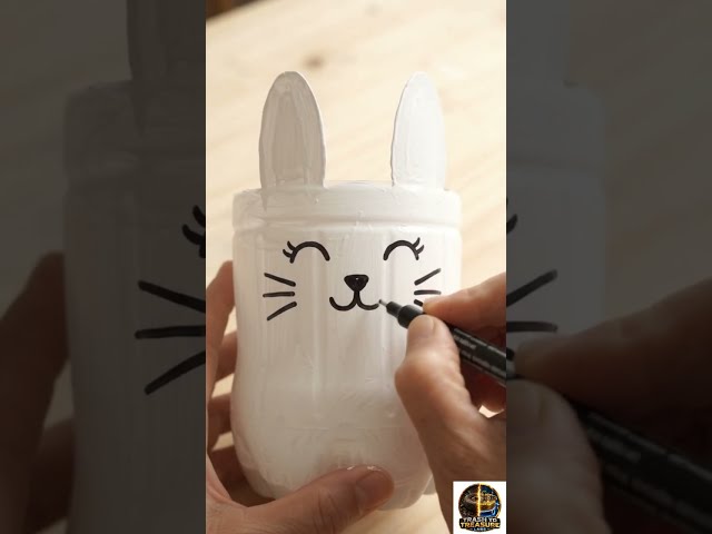 Don’t Throw Away Plastic Bottles! 🌱 Cute DIY Flower Pot
