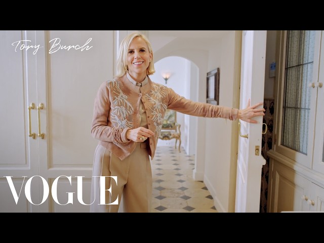 Inside Designer Tory Burch’s Paris Home, Filled With Wonderful Objects | Vogue