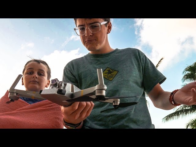 GETTING CAUGHT FOR FLYING A DRONE IN MEXICO?? -- CANCÚN, MÉXICO VLOG DAY 4