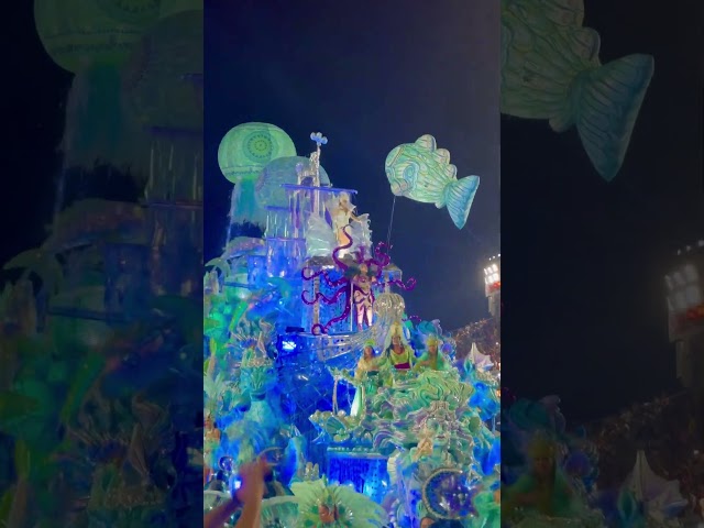 Reason why Rio Carnival is the best ?? …  #sambaspectacle #riocarnaval  #riocarnival2025