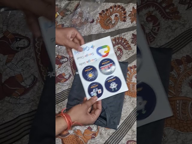 Google Cloud Sent Me This 🤯 Official Goodies Unboxing | GoogleCloud Arcade Swags Unboxing