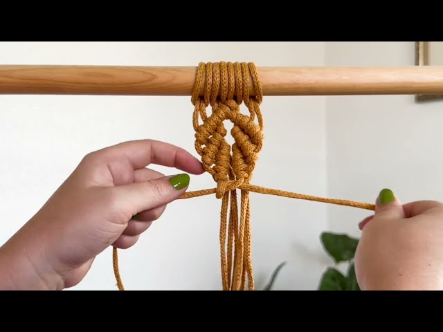 DIY Macramé Leaf Pattern Tutorial