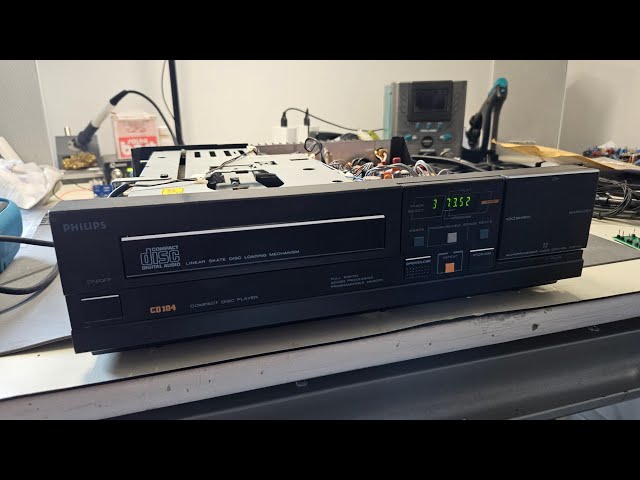 Philips CD-104 Serviced, Recapped with SPDIF And NOS!