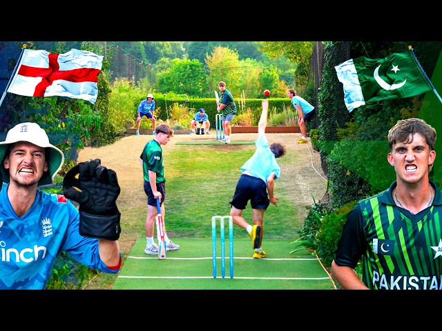 INSANE Swing Bowling in HEATED England vs Pakistan Backyard Test 🏴󠁧󠁢󠁥󠁮󠁧󠁿🇵🇰