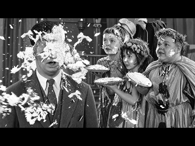 Little Rascals' Famous Pie Fight - Our Gang: Shivering Shakespeare (1929) 🎬 - Refurbished Short Film