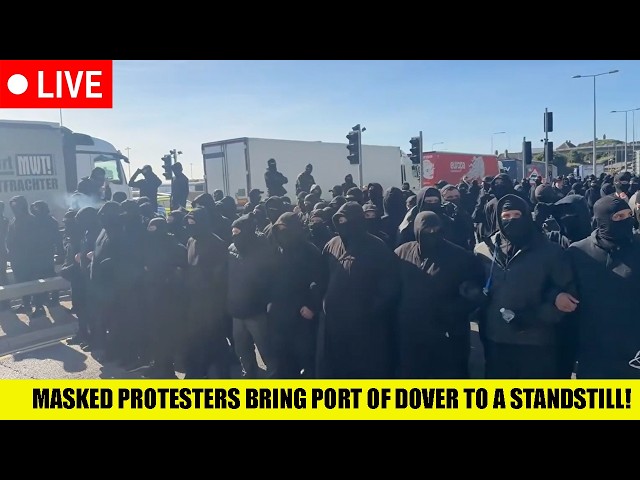 🚨 BREAKING: Thousands Of British Patriots Shut Down Dover As Anti-Migrant Protest Erupts!