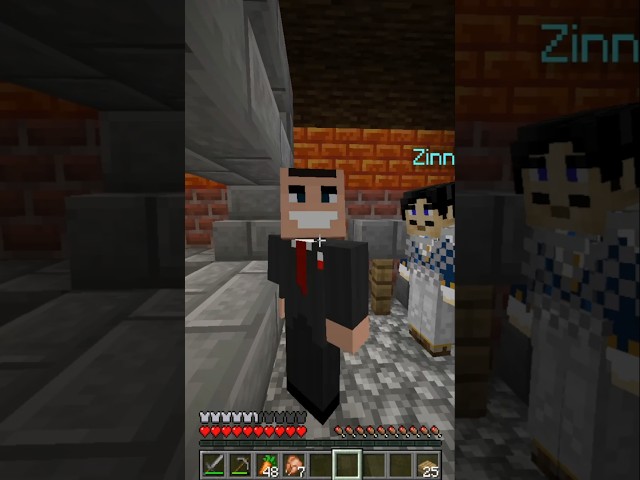What Is He Eating? #minecraft #gaming #skyblockseason3