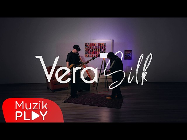 Vera - Silk (Official Lyric Video)