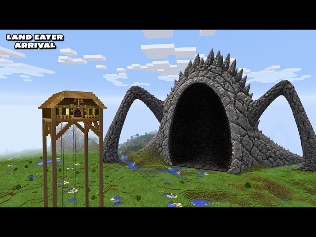 SURVIVING FROM LAND EATER ARRIVAL in Minecraft - Gameplay