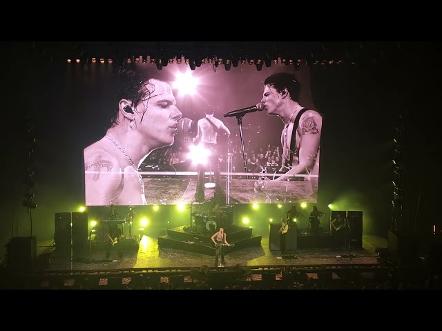 "Wild Woman" (Aerosmith & Yungblud song) @ Moda Center Portland Oregon 05/16/26