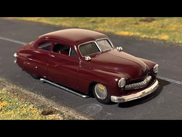 Building a Vintage 1950 MPC Mercury Model Kit (1979 issue)