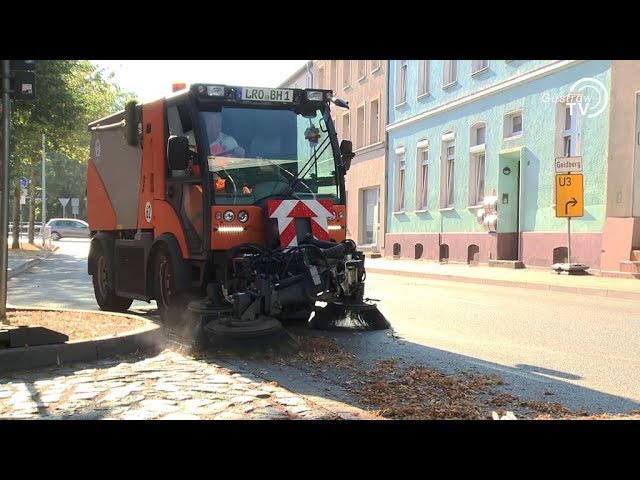 Neue Kehrmaschine im Einsatz