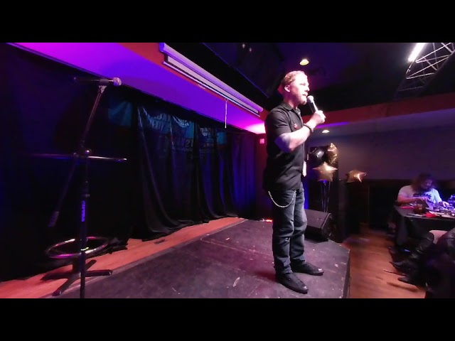 ✅  2 of 11 Comedy show at the Barbecue Pit in West Best WI VR 3D