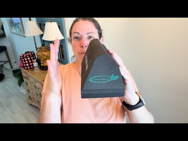 Neck wedge for gentle cervical stretching at home