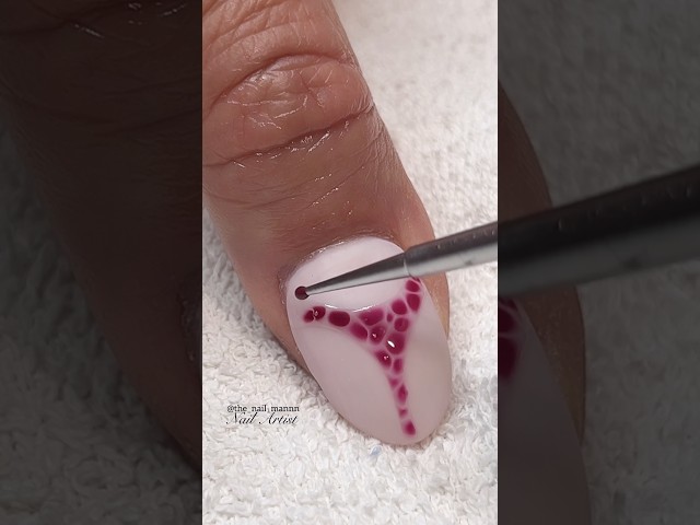 Halloween Nail Inspo — Blooming Gel Web