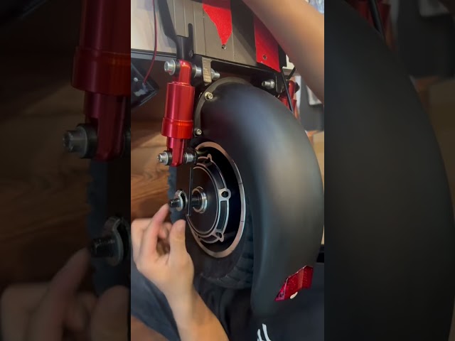 SUNNIGOO N3MAX Motor Replacement Video, Step 2: Installing the New Motor