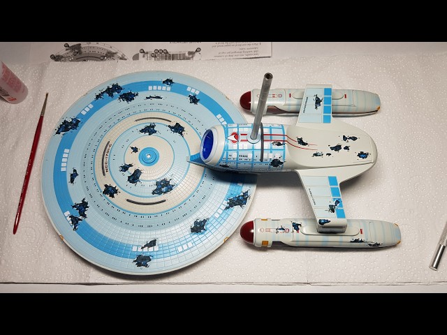Applying battle damage to the USS Enterprise NCC-1701-C