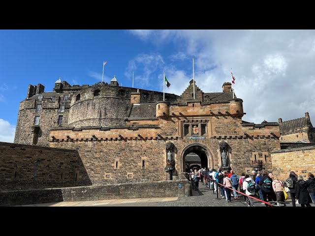 EDINBURGH, ALL THE BEST BITS! WALKING TOUR, TRAVEL GUIDE, HISTORIC LANDMARKS AND MORE, SCOTLAND, 4K