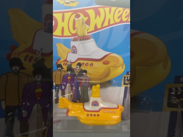 The Beatles Yellow Submarine 🚢💛 #hotwheels  #thebeatles  #yellowsubmarine