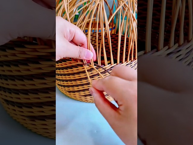 Don't forget to remember the technique of making baskets with cane
