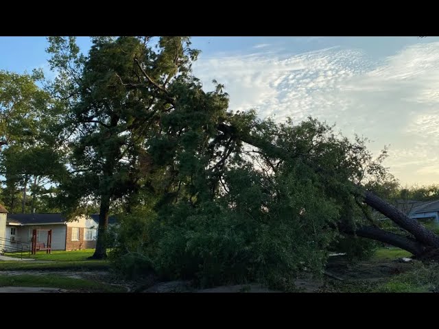 ‘Hell On Earth In Houston’: Resident Says Heat, Humidity Making Hurricane Beryl Recovery Miserable