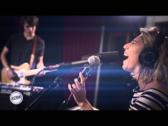 Tei Shi performing "Bassically" Live on KCRW from The Village