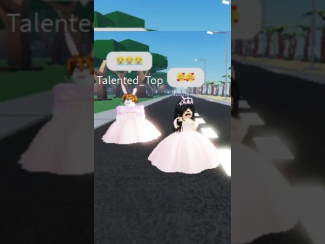 he's looking so pretty 🥰 #roblox #makemefamous #fypシ゚viral #funny #foryoupage #4upage #trending