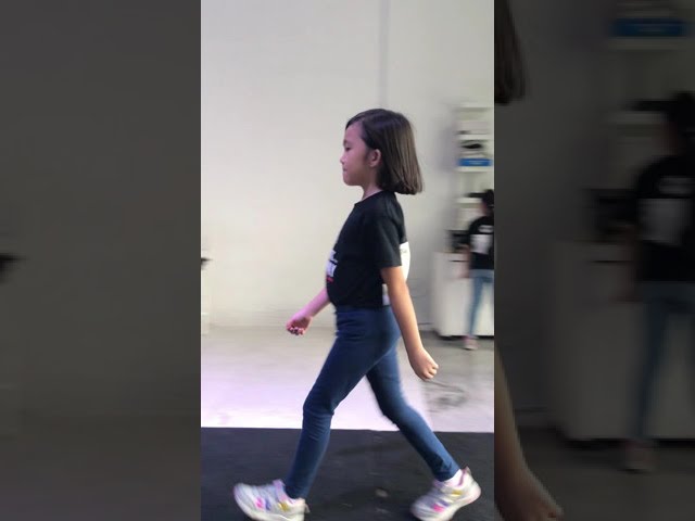 Runway Kids | Learn Catwalk | Fashion Show | Child Model