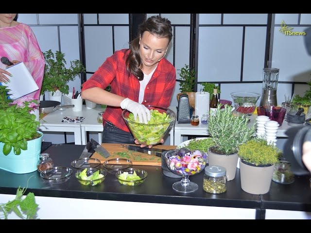 Anna Stermach. Łosoś Balkonowy. Gotowanie na balkonie. Przepis IKEA 2015