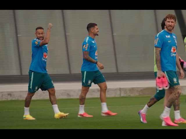 Neymar's Private Joke as Brazil train for Japan R32 game