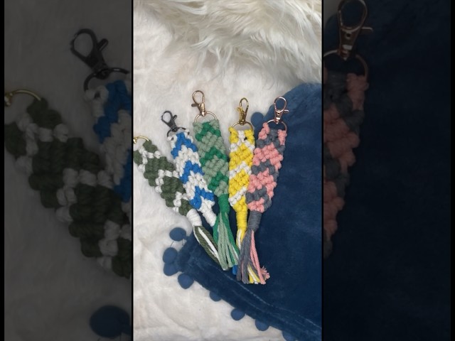 Macrame keychain tutorial #easymacrame #diy #macramemakers #macrametutorial #macrame #macrameknots