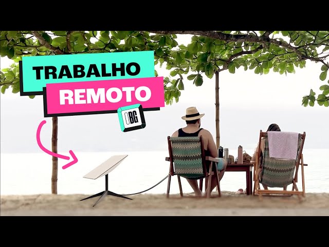 Programador trabalha da praia com sua Starlink